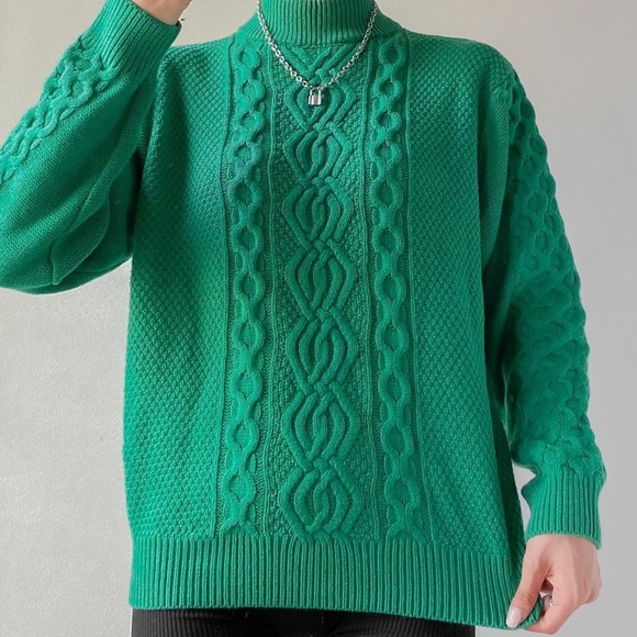 UO Kelly Green Cableknit Sweater Thick Chunky Fitted Crew Neck Women’s Small - Picture 1 of 9